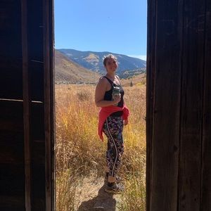 Meet your Posher, Antonela